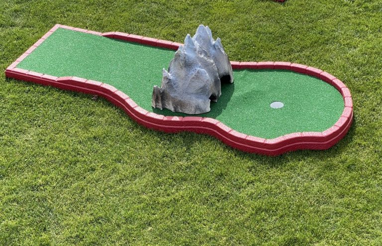 Putt Putt Golf Hole Rental Over 21 Party Rentals